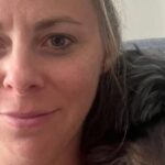 Un hombre de Colorado afirmó que su esposa se cortó la garganta ella misma