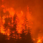 Los incendios forestales obligan a evacuar a 20.000 personas de Columbia Británica