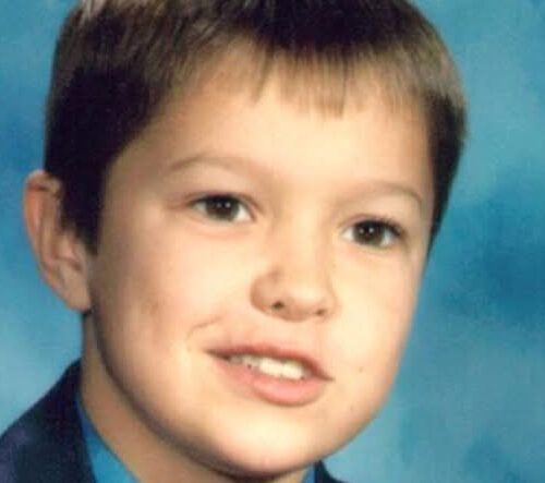 Detienen a un hombre por el asesinato de un niño de 10 años desaparecido en Maryland en 1993