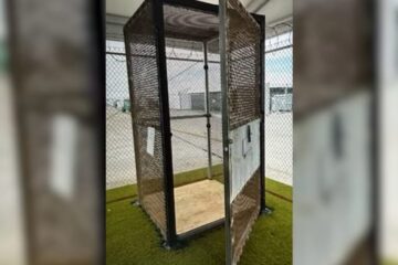 El organismo de control del DHS revela que en «Alligator Alcatraz» se recluía a inmigrantes detenidos en jaulas del tamaño de cabinas telefónicas