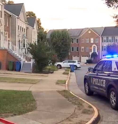 Hombre mata a su esposa y se quita la vida en Centreville mientras sus tres hijos estaban en casa