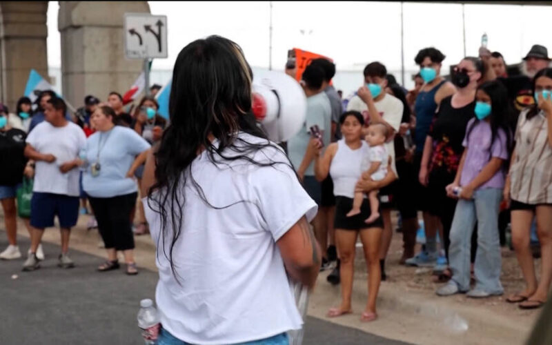 Un agente del ICE dispara y hiere a un conductor venezolano que estaba repartiendo comida a domicilio en Austin, Texas