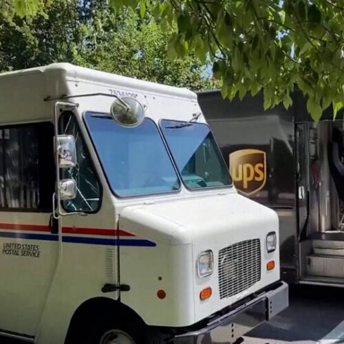 Jueza federal advierte que las restricciones al voto por correo en EE.UU. podrían provocar una “importante privación del derecho al voto”