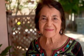 Dolores Huerta, influyente líder sindical e ícono de los derechos civiles, fallece a los 96 años