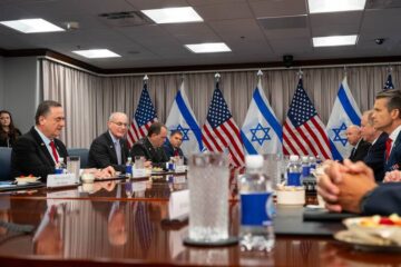 Los ejércitos de EE.UU. e Israel elaboran planes para reanudar ataques contra Irán después de las elecciones del 3 de noviembre