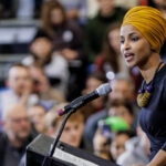 El Gobierno de Trump admite públicamente que busca retirar la ciudadanía y deportar a la congresista Ilhan Omar