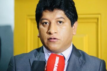 La doble moral del Defensor del Pueblo en el Perú