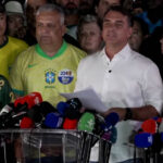 El candidato presidencial de extrema derecha Bolsonaro reconoce su derrota en las elecciones de Brasil