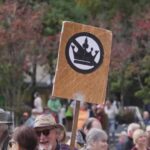 Millones de personas protestan bajo el lema “No a los reyes” en todo EE.UU.